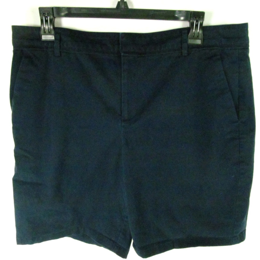 Kate Hill Shorts Size 12 Dark Blue